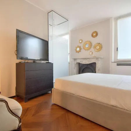 Livin' Portofino Gold Апартаменты